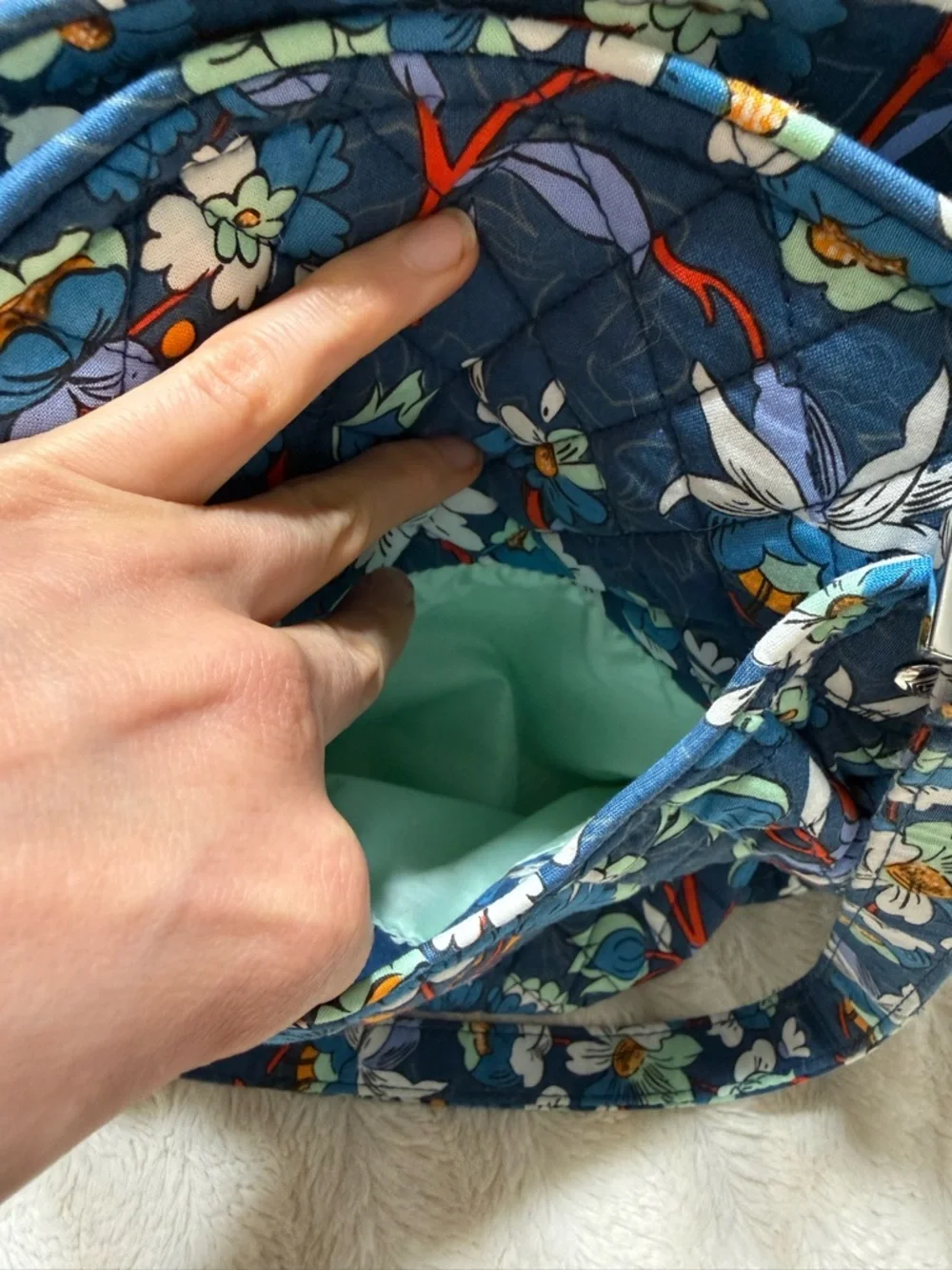 Vera Bradley Messenger Floral Bursts Pattern Bucket Shoulder Bag Cottagecore - Picture 7 of 13